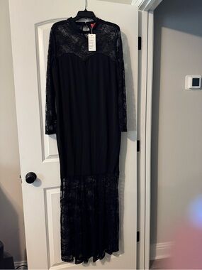 Elegant Black Lace Maxi Dress